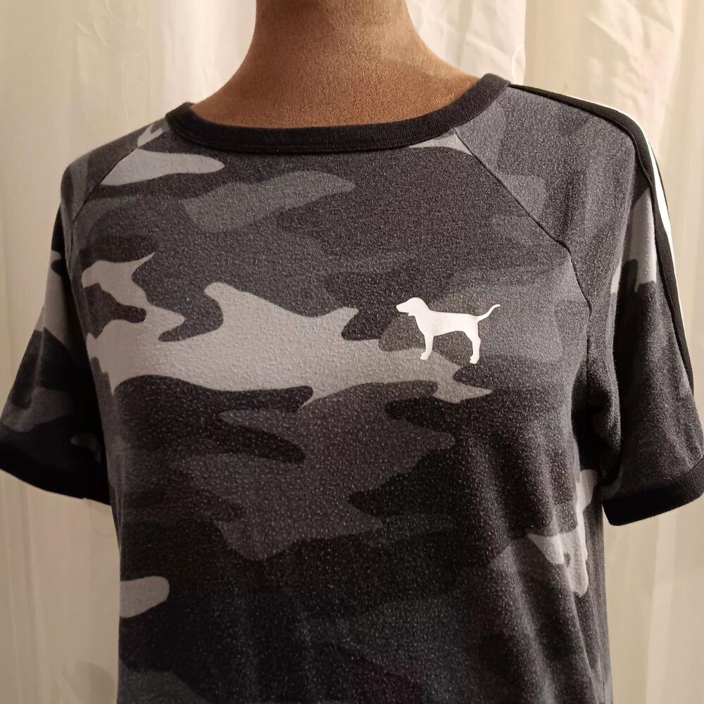 Victoria Secret Gray Camo Perfect Tee Dog Logo Sz Small Grunge Preppy Casualcore